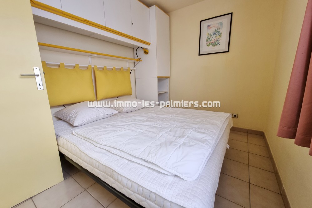 Image 5 : A 2 room apartment located ...