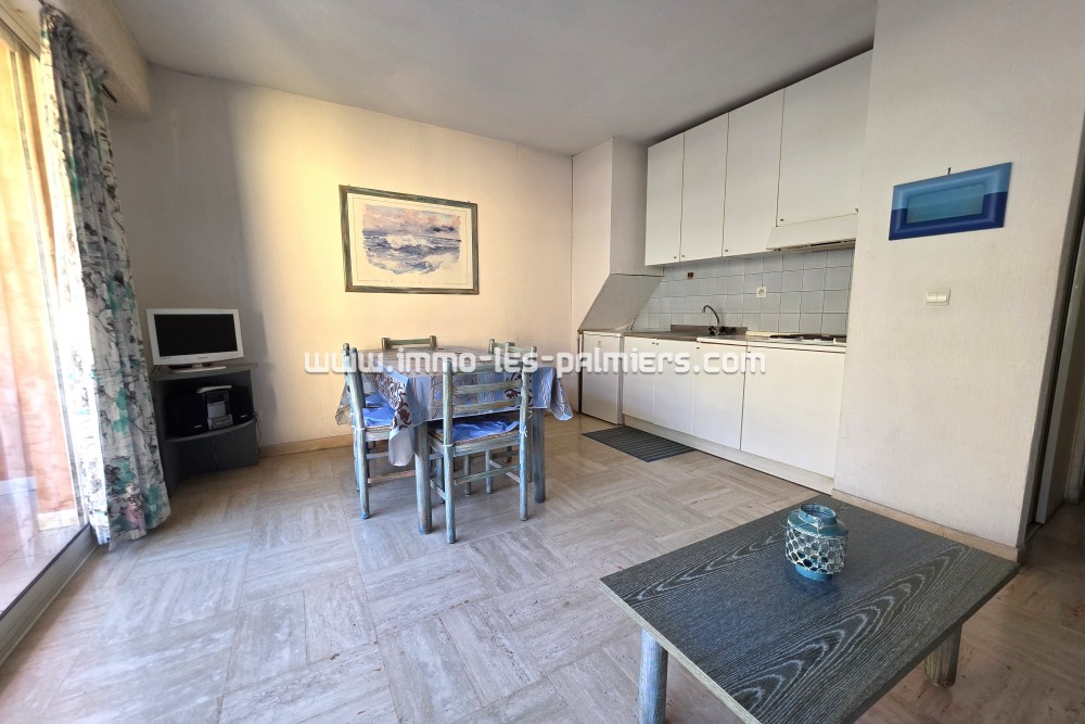 Image 5 : A top floor apartment in ...