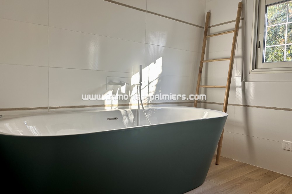 Image 5 : A la limite de la ...