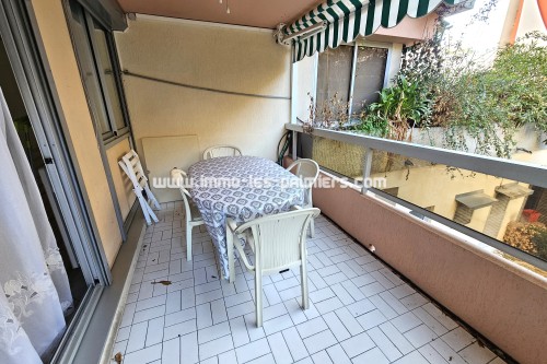 Image 7 : a 2 room apartment with swimming pool beach area at Roquebrune Cap Martin