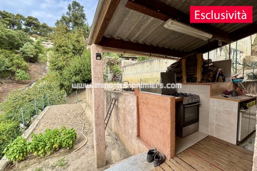 Image 3 : Casa tradizionale vicino al centro di Carnolès