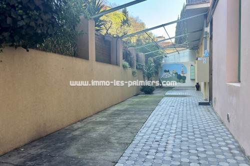 Image 6 : Charming renovated 2-room apartment in Menton