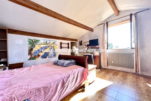 Image 6 : Independent villa located in Menton in an area close to all amenities with sea view