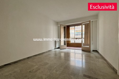 Image 0 : Monolocale nel centro di Carnolès con veranda