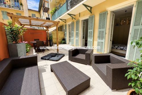 Image 6 : Nice Le Port 2-room apartment with exceptional terrace
