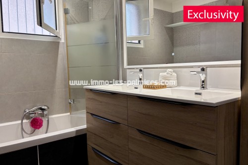 Image 4 : Renovated 3-room apartment with windows on both sides, in the heart of the Plage district