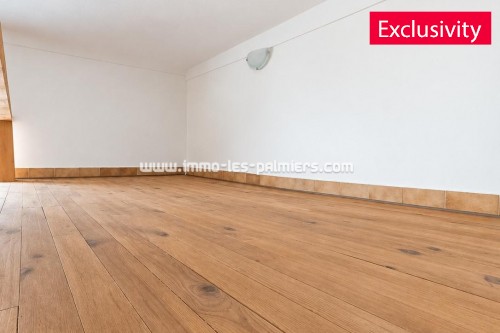 Image 2 : Studio apartment in a luxury residence.