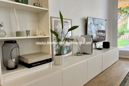 Image 2 : Superb 2/3 room apartment with garden and sea view in Roquebrune-Cap-Martin