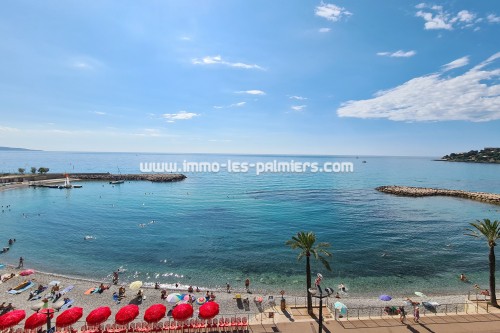 2 room sea front in Roquebrune