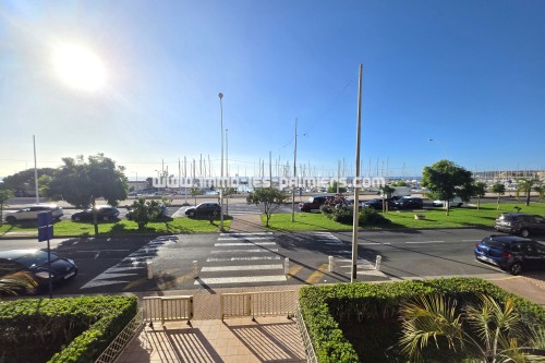 Studio sea front in Menton